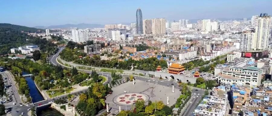 政务App关停背后，这座副中心城市亟待“回血”